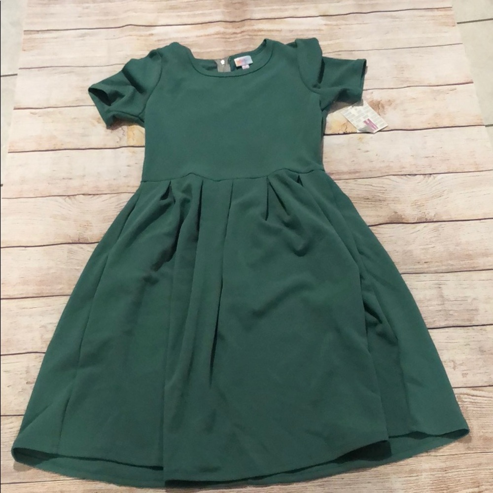 Kelly Green LuLaRoe Amelia